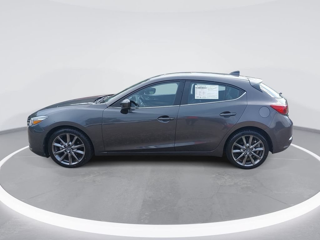 Used 2018 MAZDA MAZDA3 Touring FWD image 8