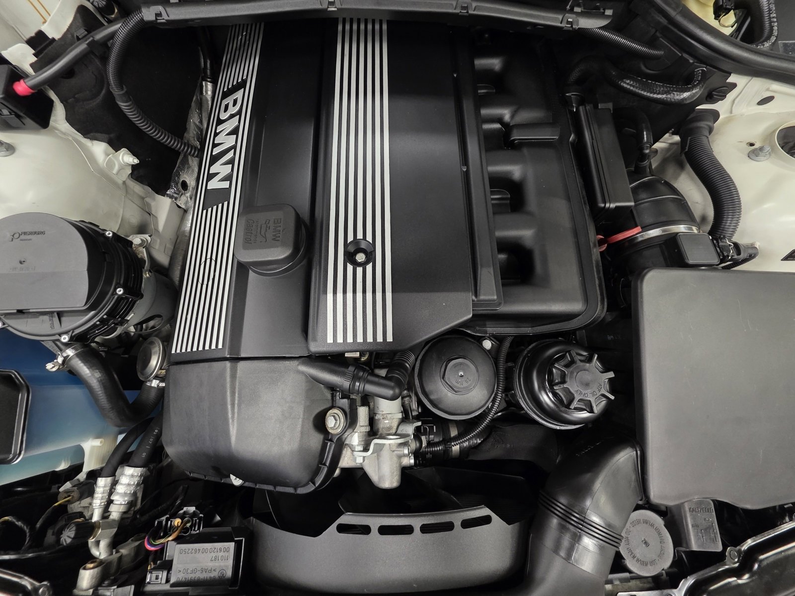 Used 2001 BMW 330Ci Coupe image 3