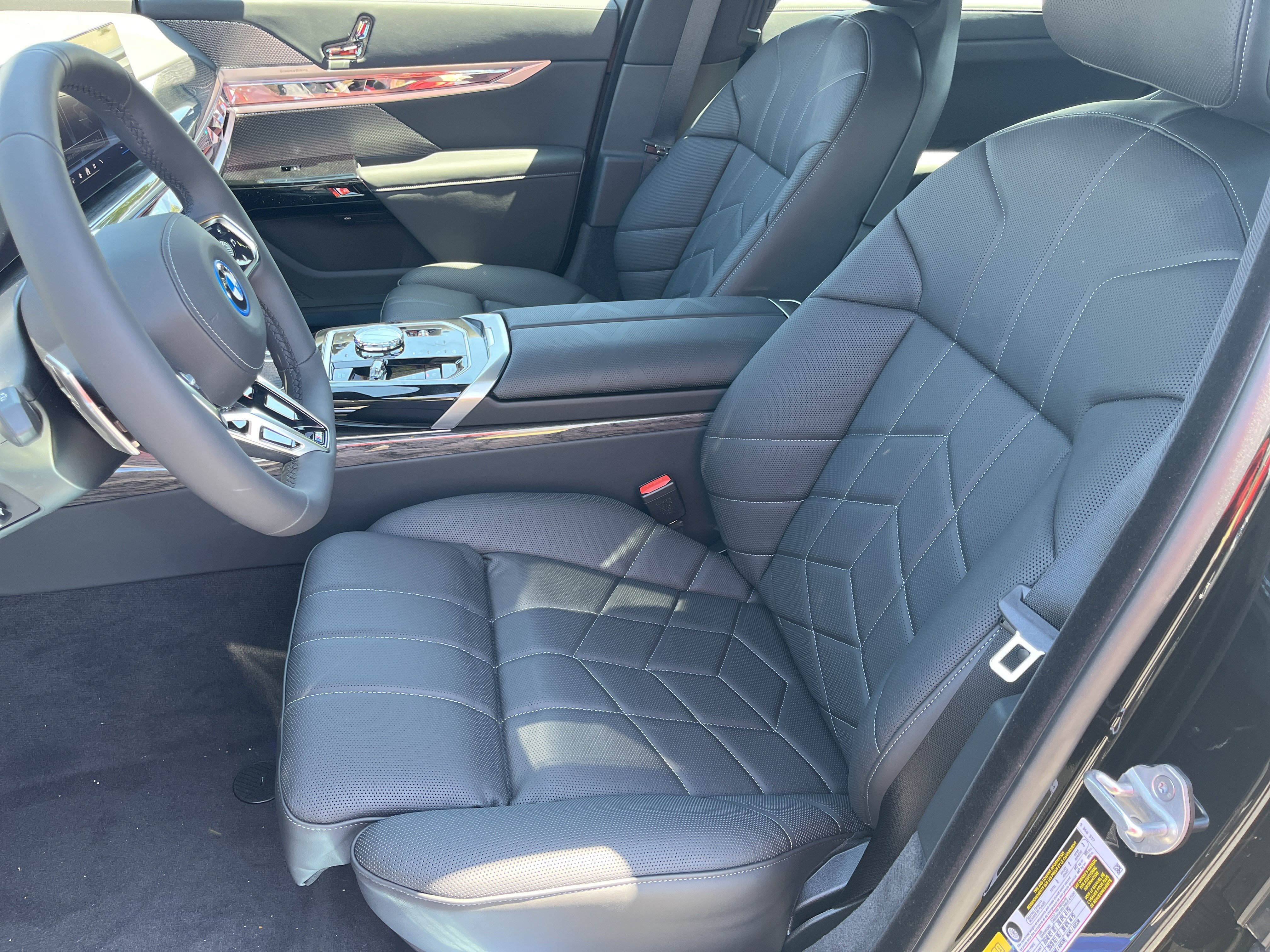 New 2026 BMW i7 eDrive50 w/ Executive Package RWD image 15