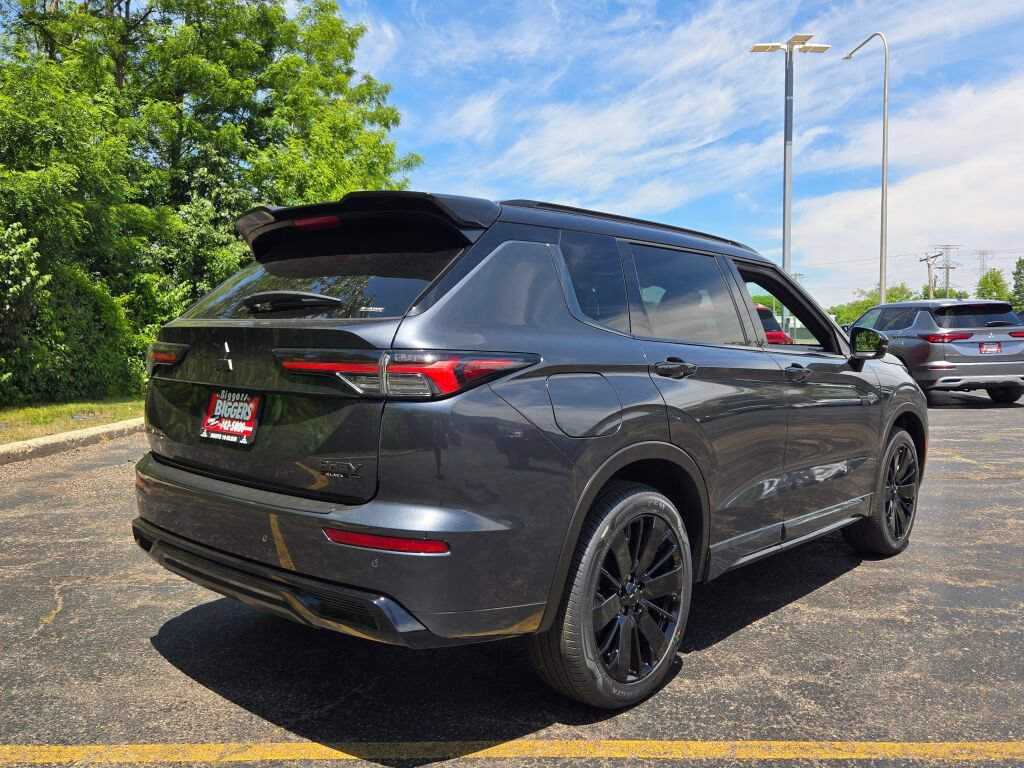 New 2026 Mitsubishi Outlander 4WD Plug-In Hybrid image 12