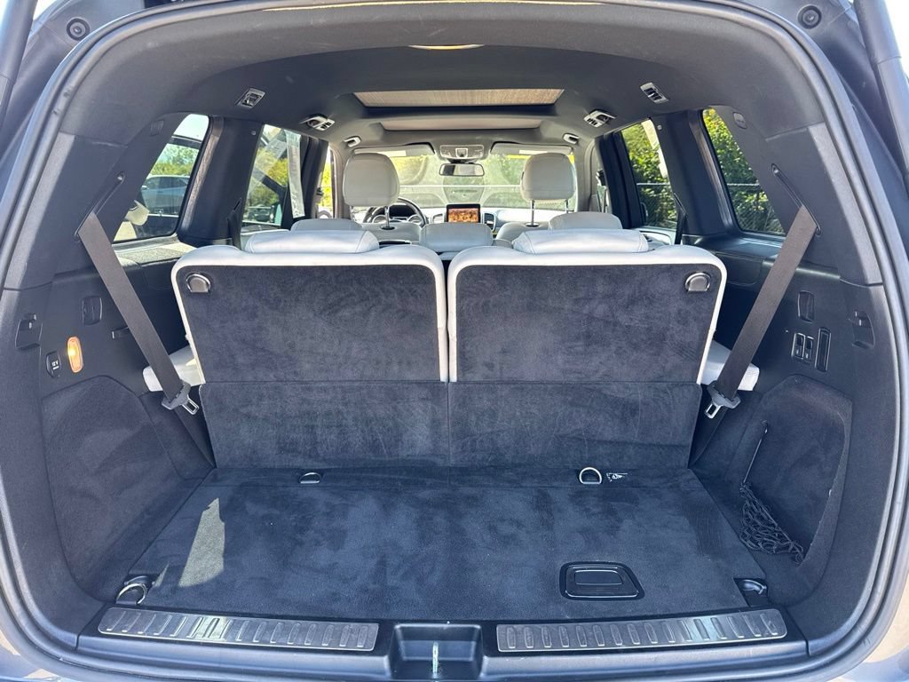 Used 2017 Mercedes-Benz GLS 450 4MATIC image 16