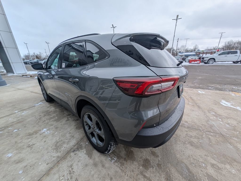 Used 2025 Ford Escape ST-Line Select image 6