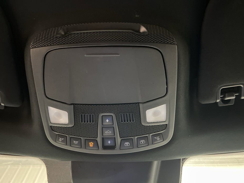 Used 2021 Ford Expedition Max Limited image 18