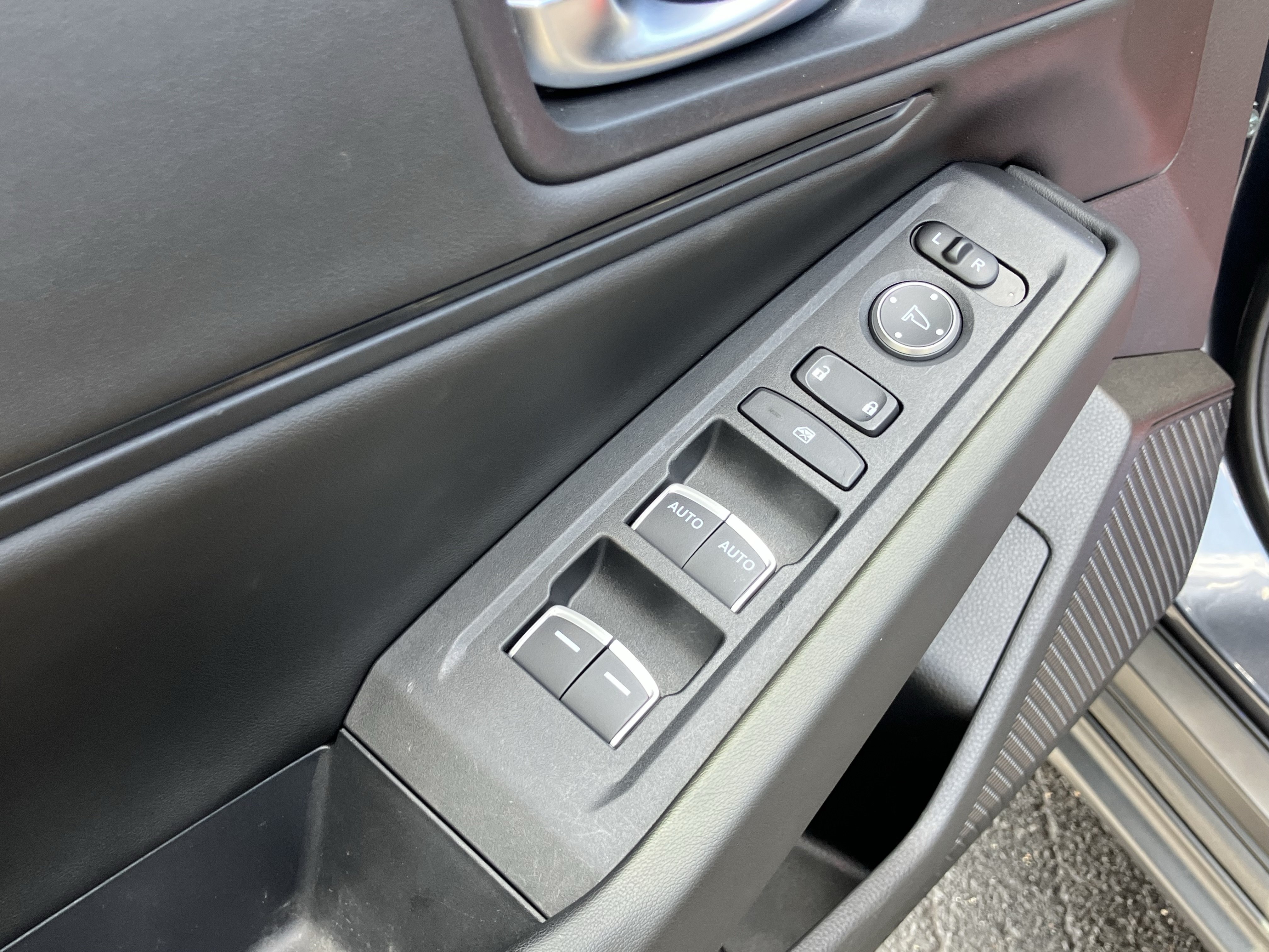Used 2025 Honda Accord SE image 15