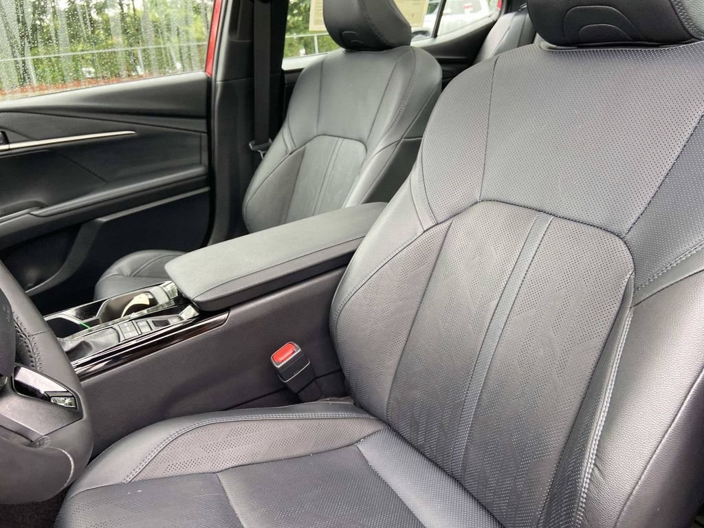 Used 2025 Toyota Camry XSE FWD image 25