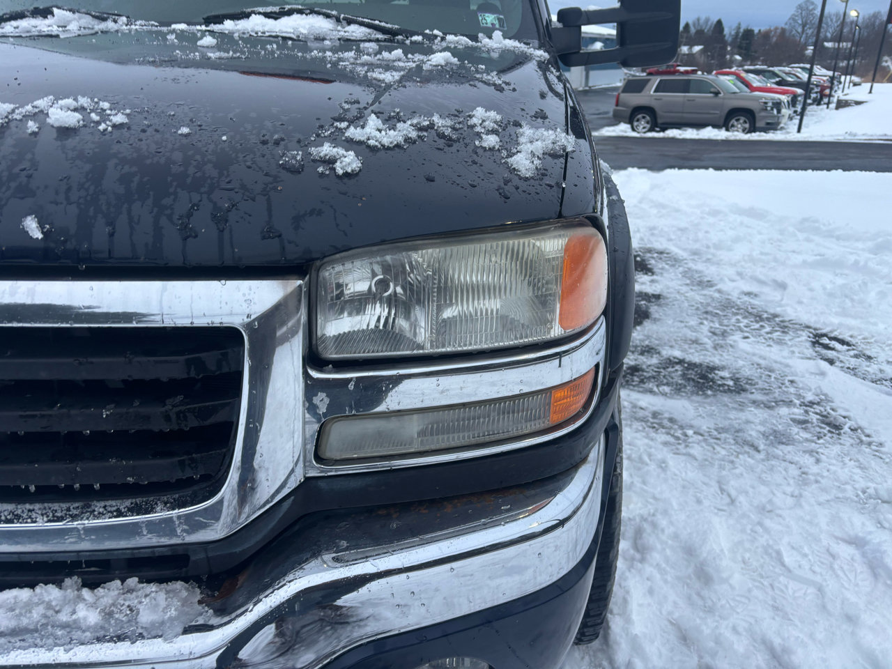Used 2006 GMC Sierra 2500 SLE w/ Onstar Plus Package image 10