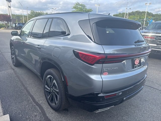 New 2025 Buick Enclave Sport Touring w/ LPO, Floor Liner Package image 4