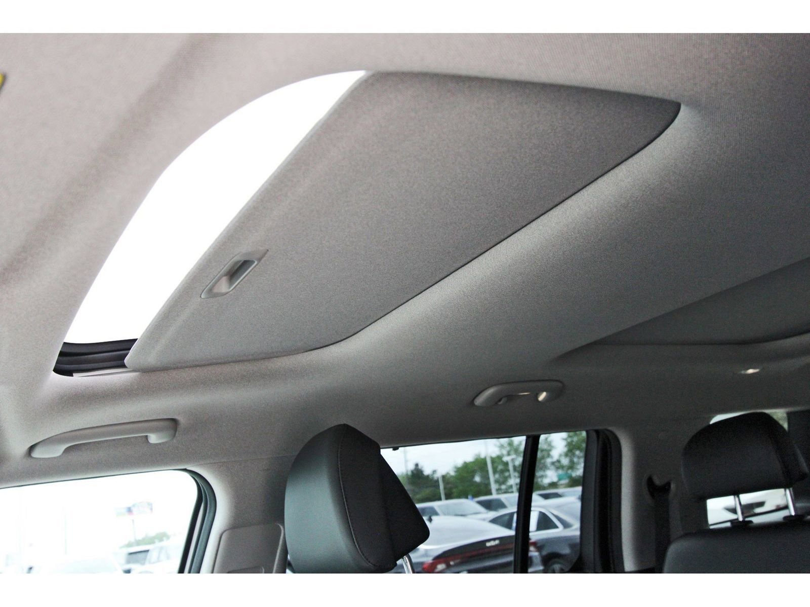 Used 2025 Hyundai Santa Fe Limited image 28