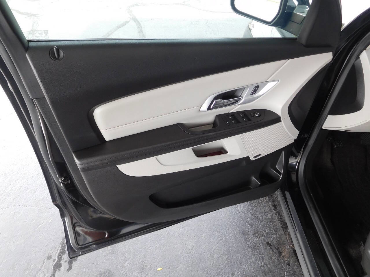 Used 2016 GMC Terrain SLT image 18