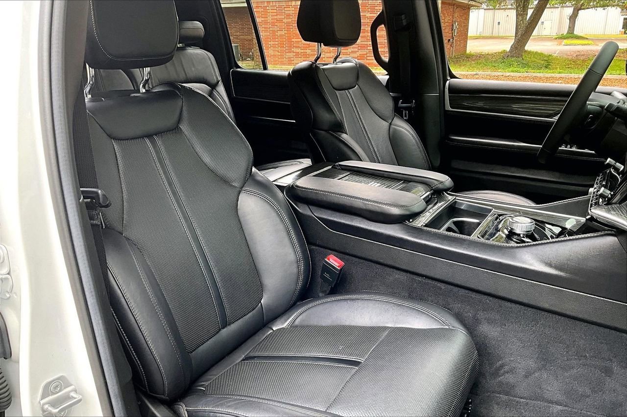 Used 2022 Jeep Wagoneer Series II w/ Convenience Group I RWD image 29