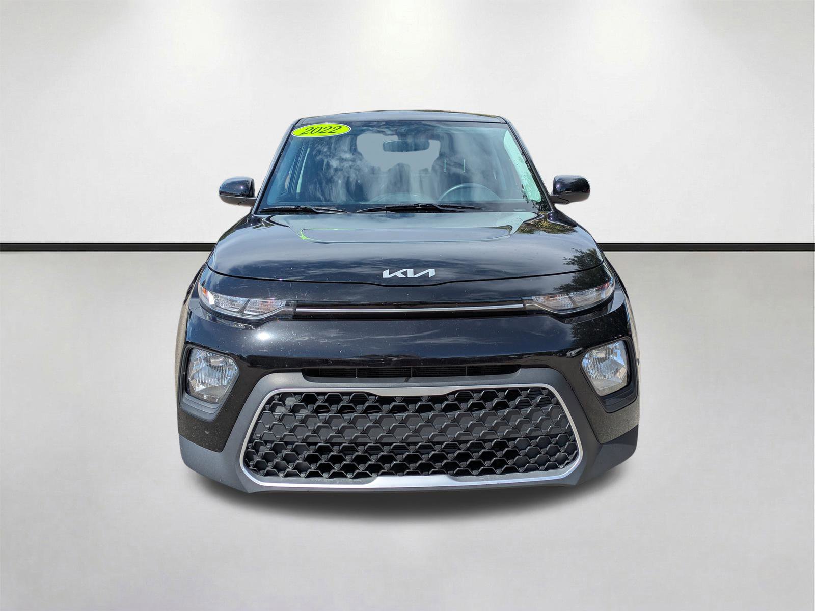 Used 2022 Kia Soul LX FWD image 3