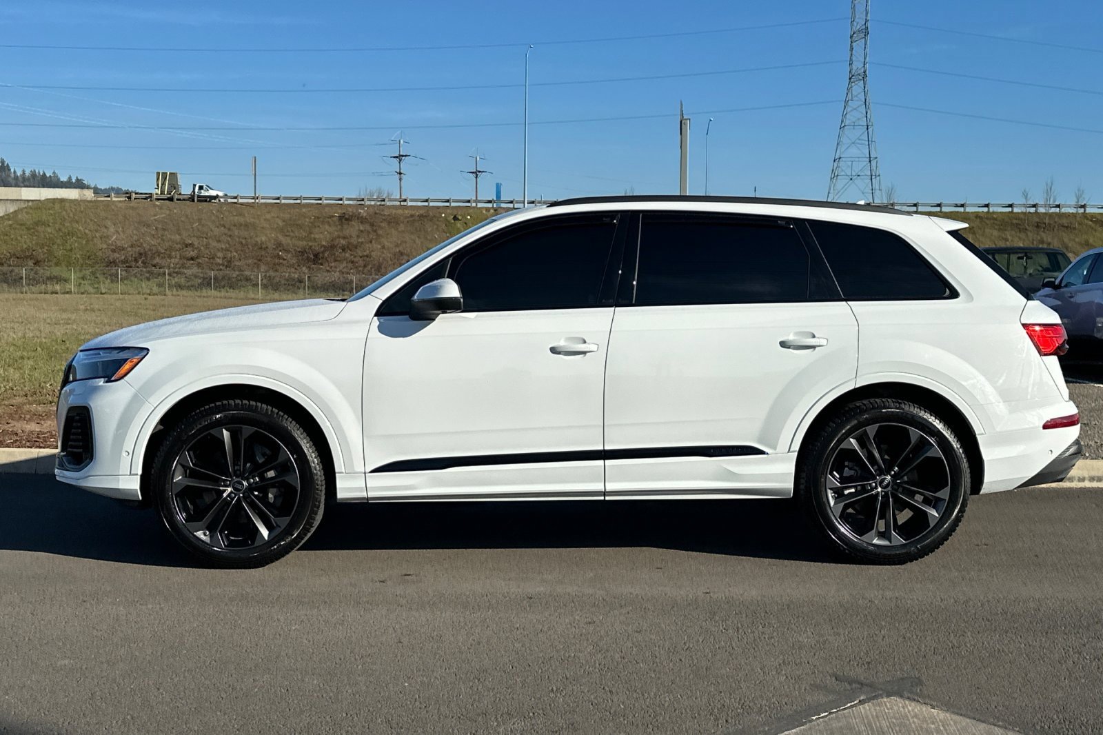 Used 2025 Audi Q7 3.0T Premium Plus image 6