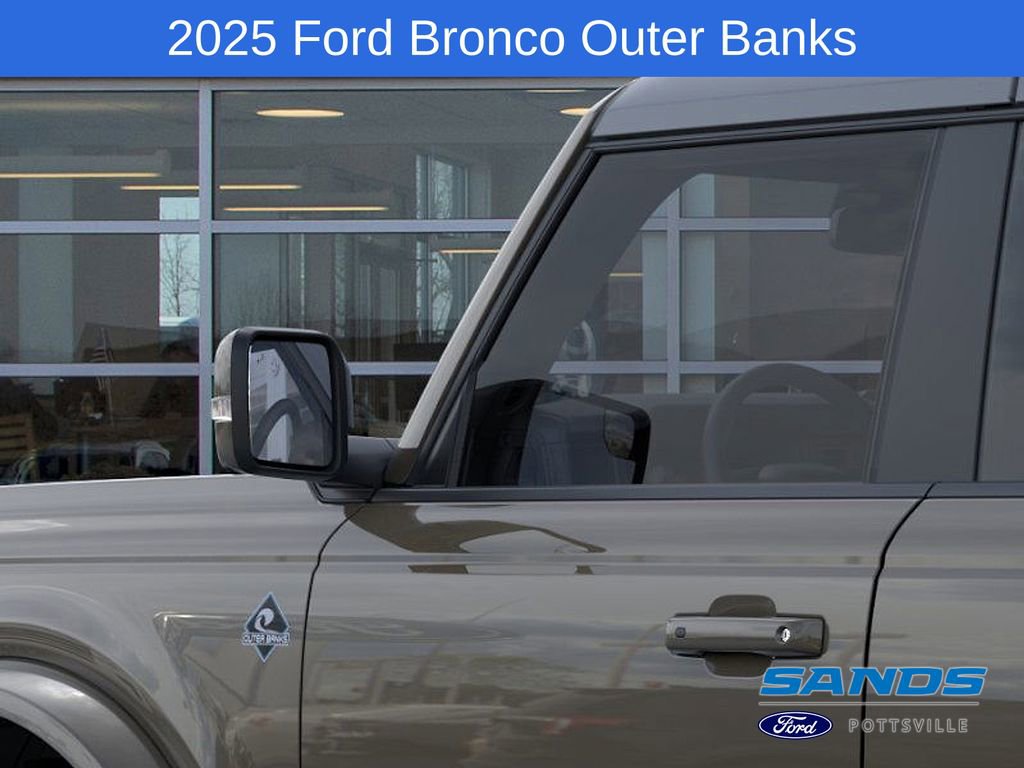New 2025 Ford Bronco Outer Banks image 22