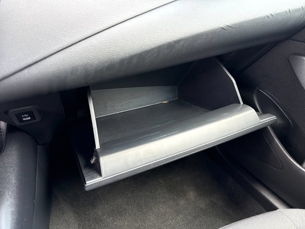 Used 2023 Toyota Corolla LE FWD image 31