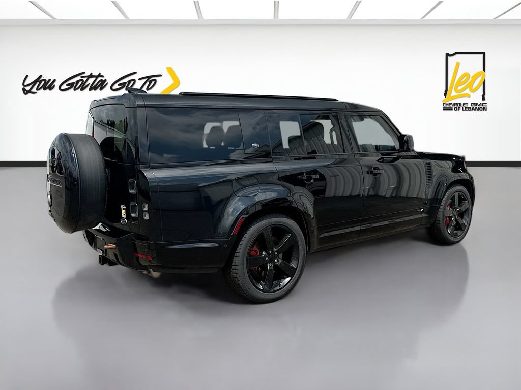 Used 2023 Land Rover Defender 130 X AWD/4WD image 5