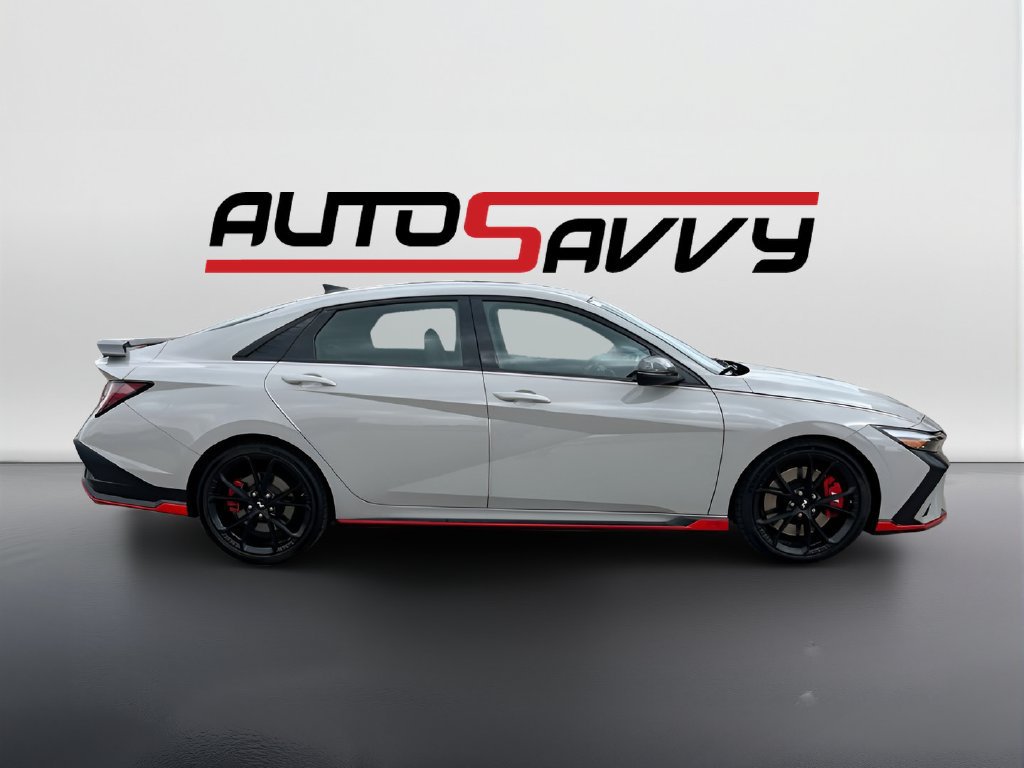 Used 2025 Hyundai Elantra N FWD image 8