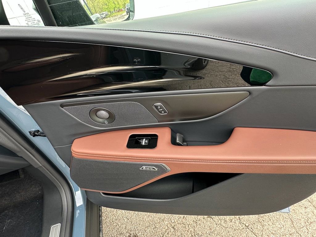 New 2026 Lincoln Nautilus Reserve AWD/4WD image 22
