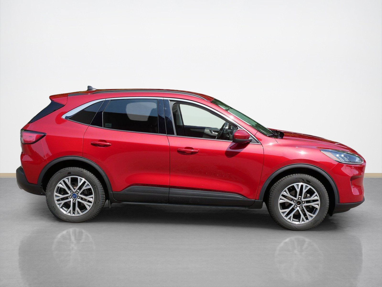 Used 2021 Ford Escape SEL w/ Technology Package AWD/4WD image 6