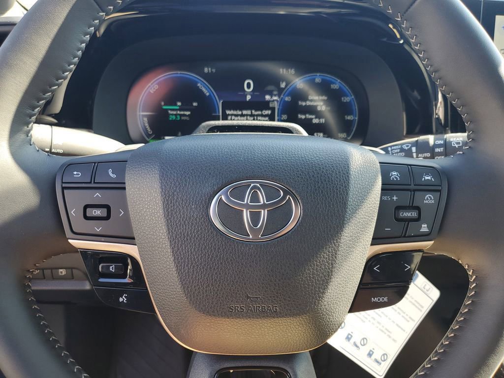 New 2025 Toyota Crown Signia image 23