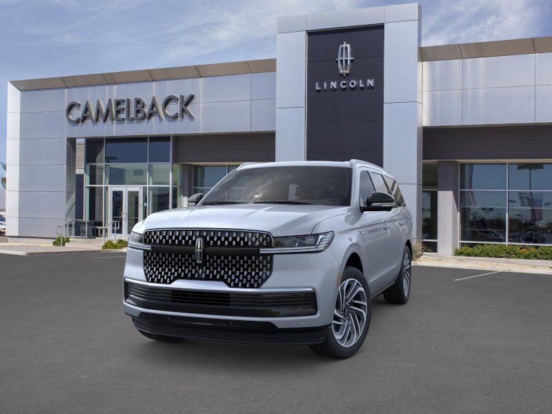New 2025 Lincoln Navigator Reserve AWD/4WD image 2
