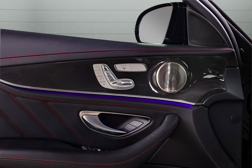 Used 2021 Mercedes-Benz E 53 AMG 4MATIC Sedan image 36