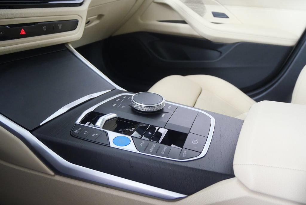 Certified 2023 BMW i4 eDrive35 RWD image 23