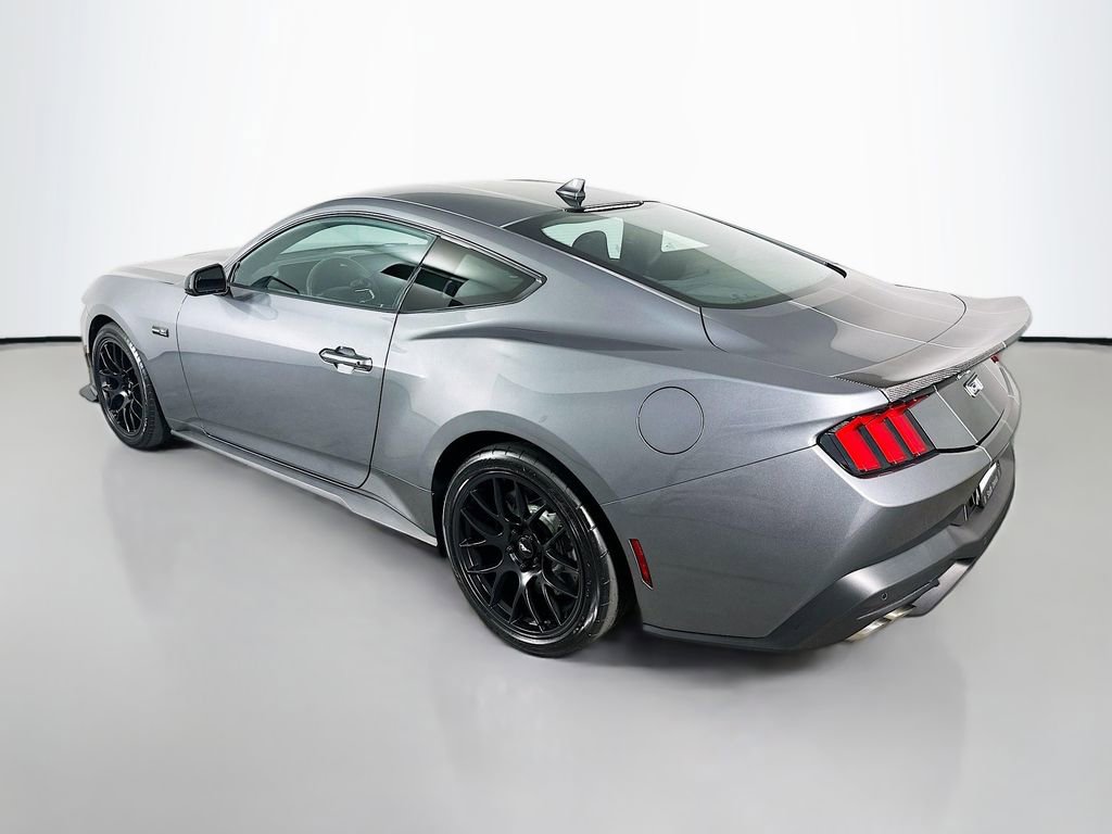 Used 2024 Ford Mustang GT image 3