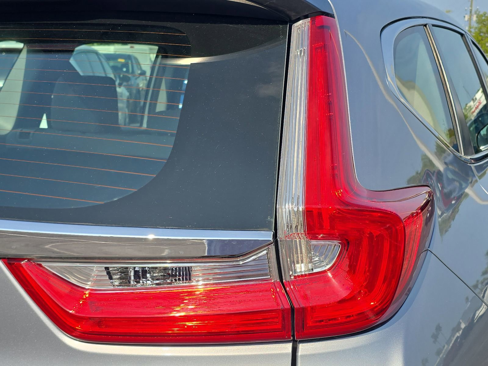 Used 2019 Honda CR-V LX image 8