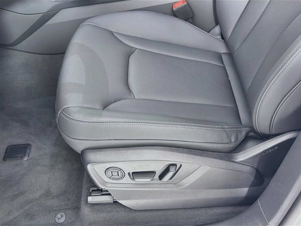 New 2026 Audi Q8 Premium Plus AWD/4WD image 20