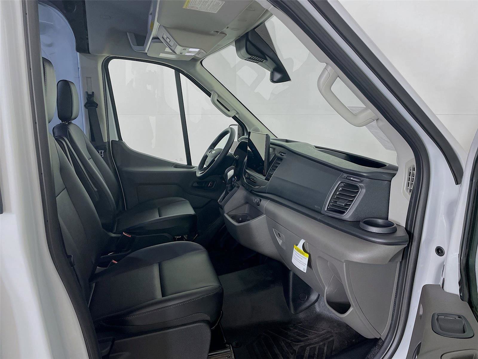 New 2026 Ford Transit 250 148 Medium Roof Extended AWD image 24