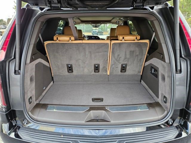 Certified 2023 Cadillac Escalade Sport w/ Touring Package image 16