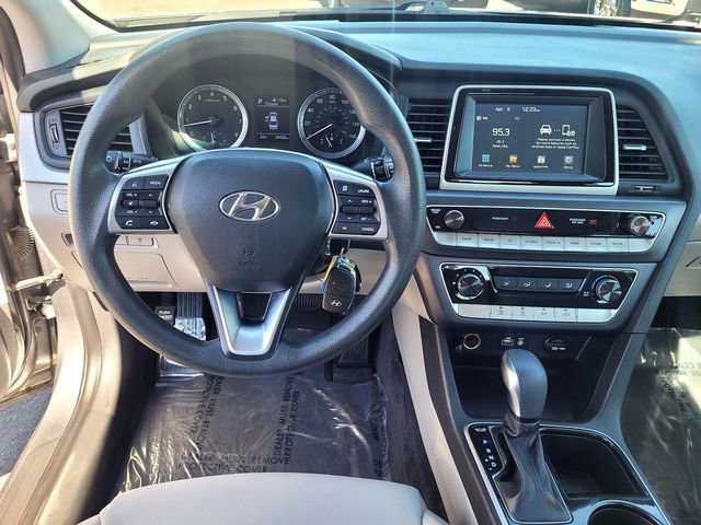 Used 2019 Hyundai Sonata SE FWD image 9