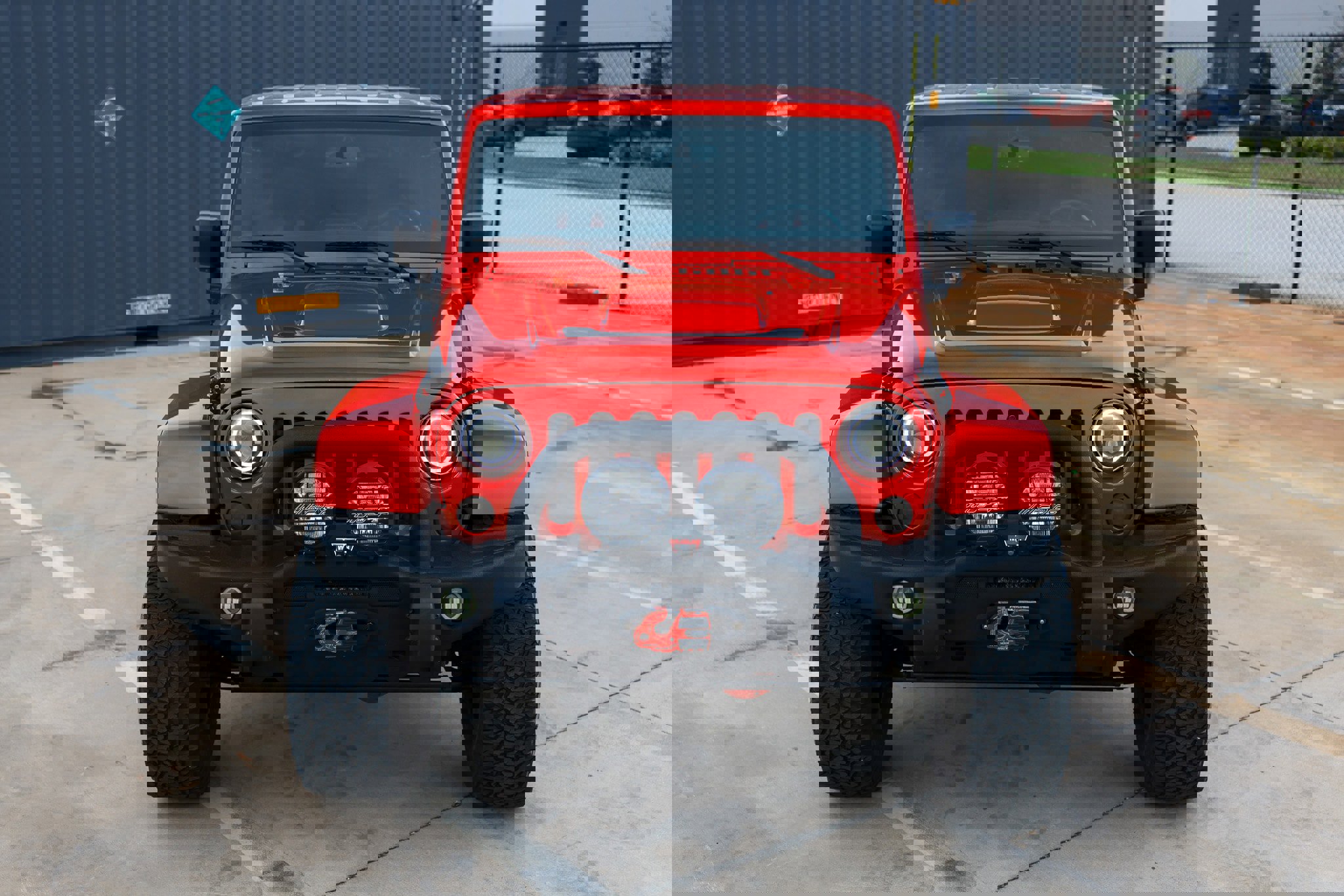 Used 2016 Jeep Wrangler Unlimited Rubicon w/ Connectivity Group image 24