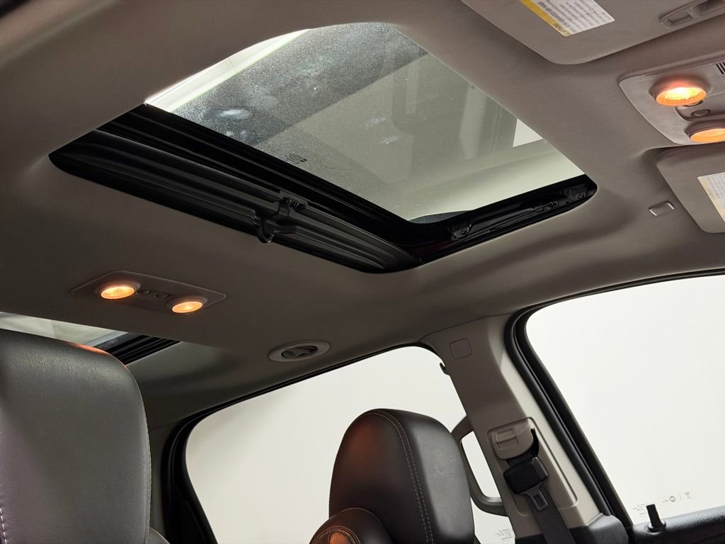 Used 2017 GMC Acadia Limited SLT image 22