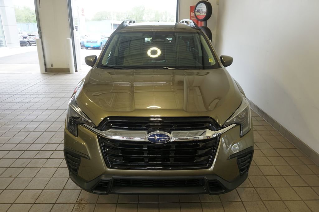 Used 2024 Subaru Ascent Premium w/ Convenience Package AWD/4WD image 13