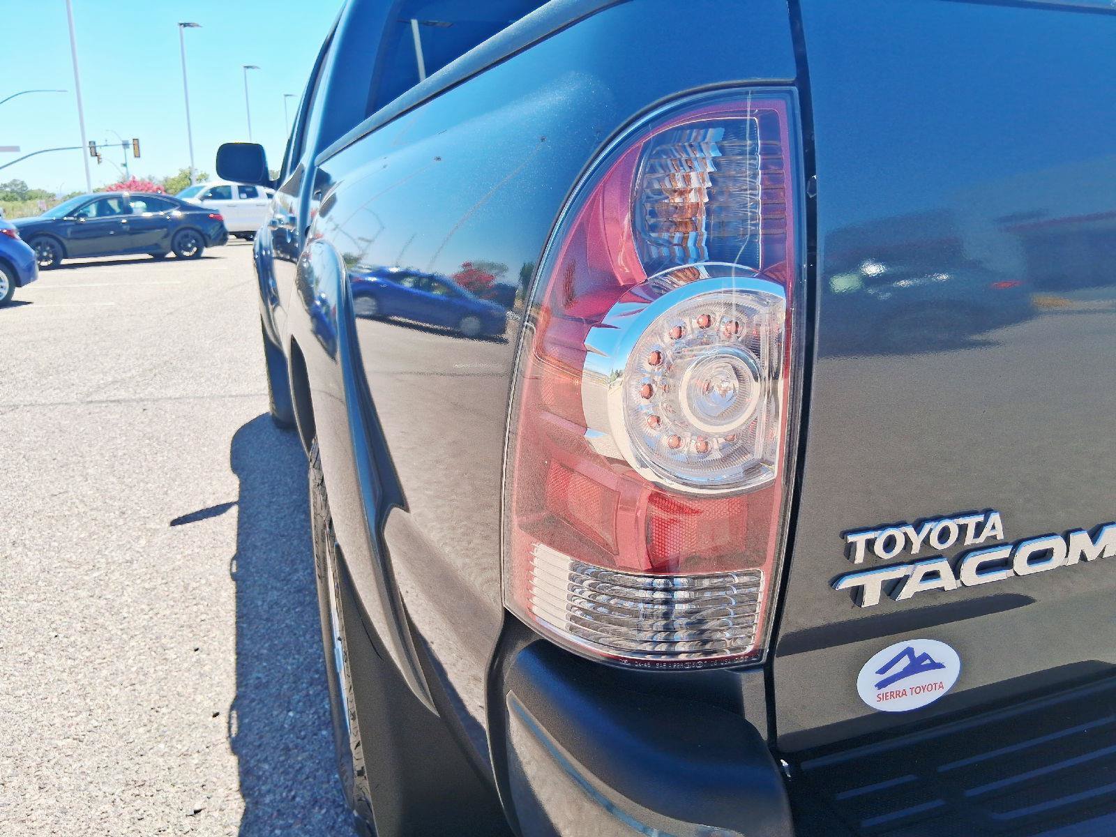 Used 2009 Toyota Tacoma PreRunner RWD image 13