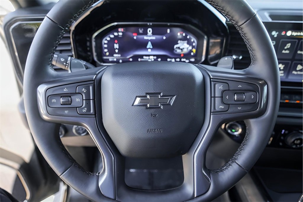 Certified 2025 Chevrolet Silverado 1500 ZR2 w/ Technology Package image 15