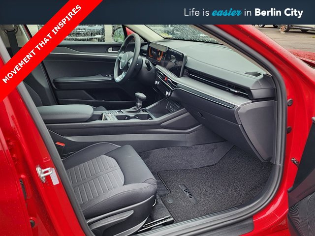 New 2025 Kia K5 LXS image 10