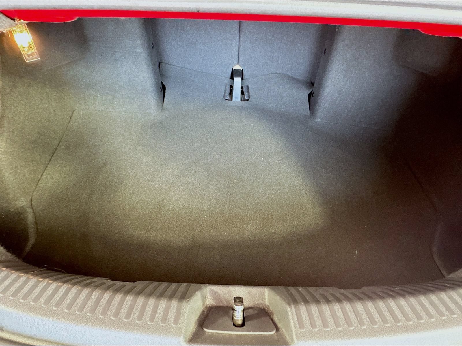 Used 2019 Volkswagen Beetle 2.0T S FWD image 23