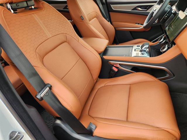 Used 2026 Jaguar F-PACE R-Dynamic S image 11