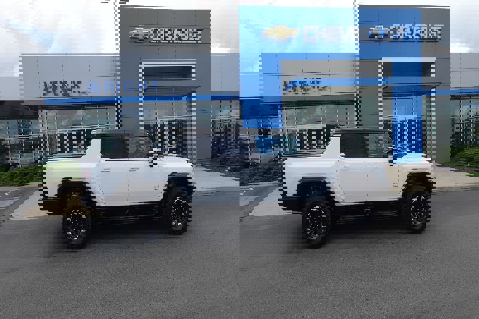 New 2023 GMC Hummer EV Edition 1 image 2