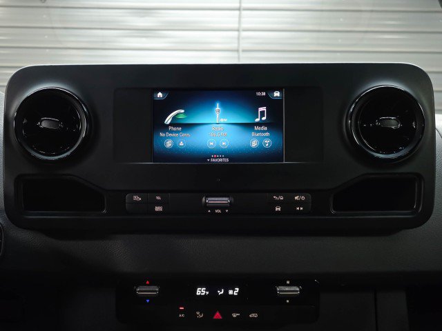 Used 2024 Mercedes-Benz Sprinter 2500 image 24