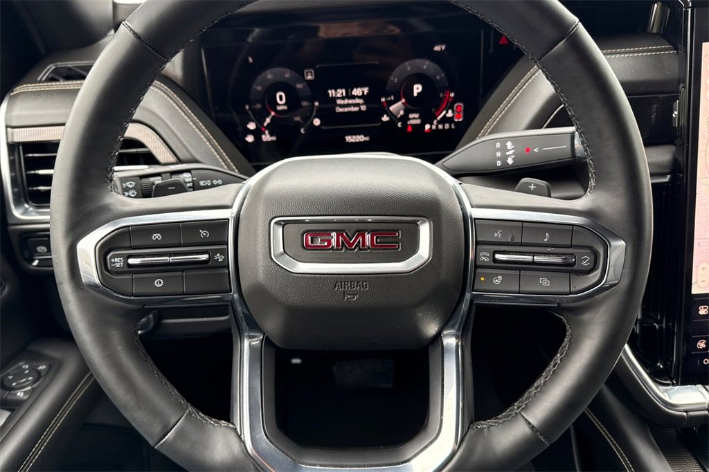 Used 2025 GMC Yukon Elevation image 33