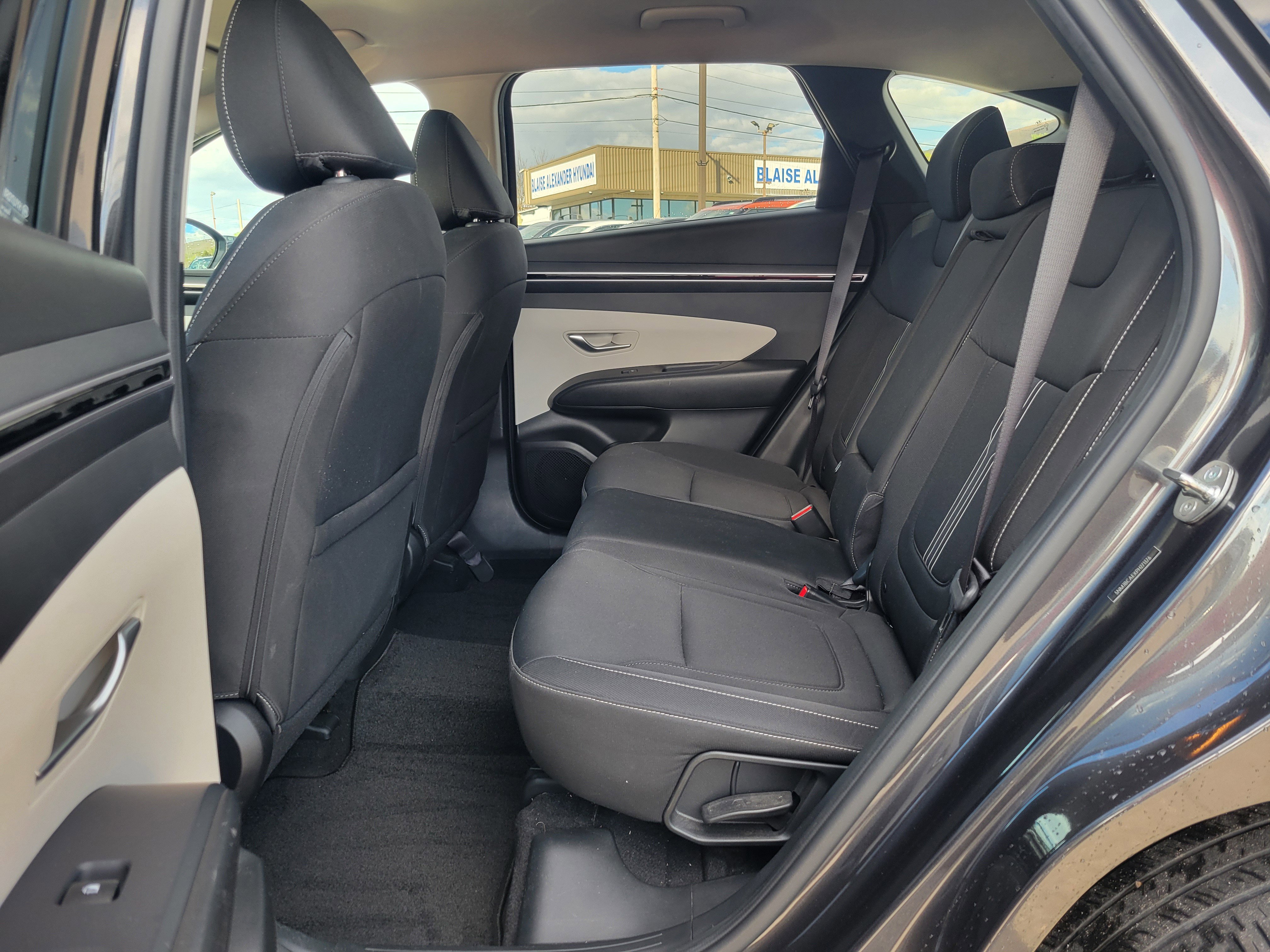 Used 2023 Hyundai Tucson SEL image 18