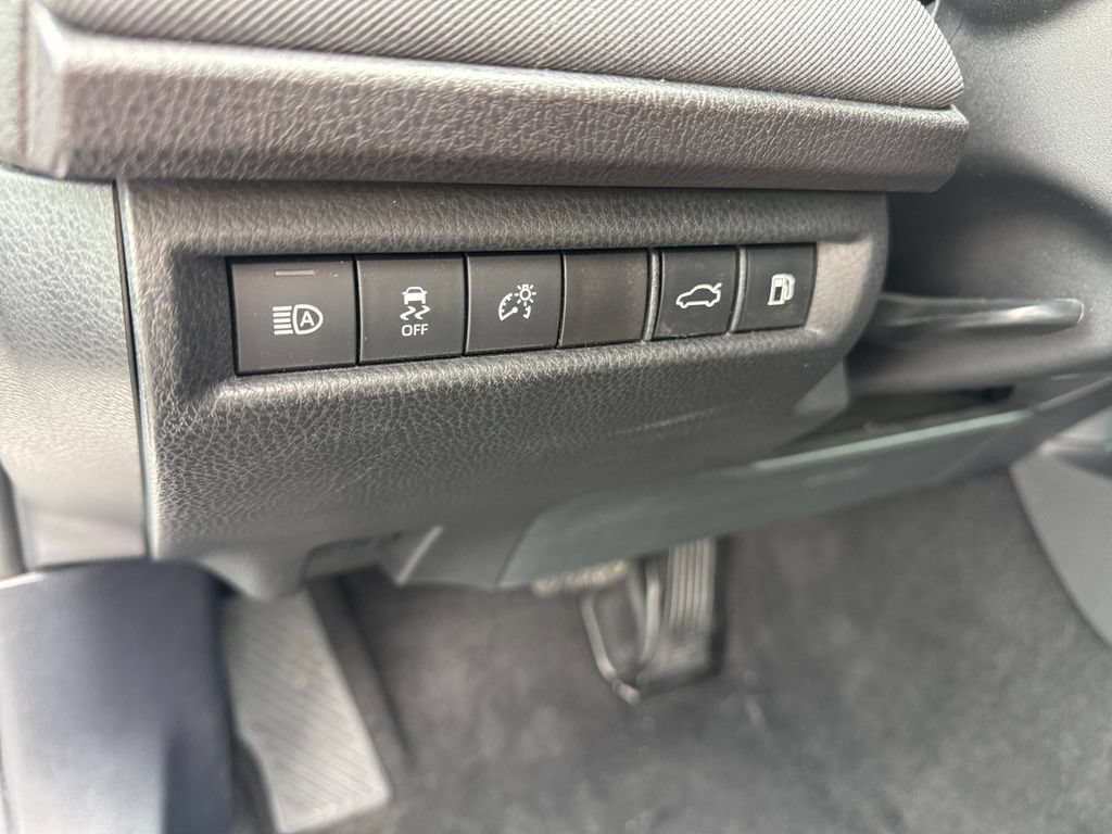 Certified 2025 Toyota Camry LE w/ Convenience Package AWD/4WD image 27