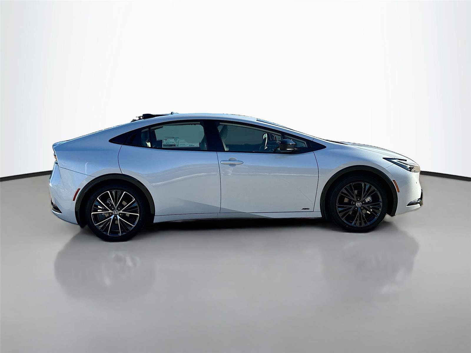 New 2026 Toyota Prius XLE image 8