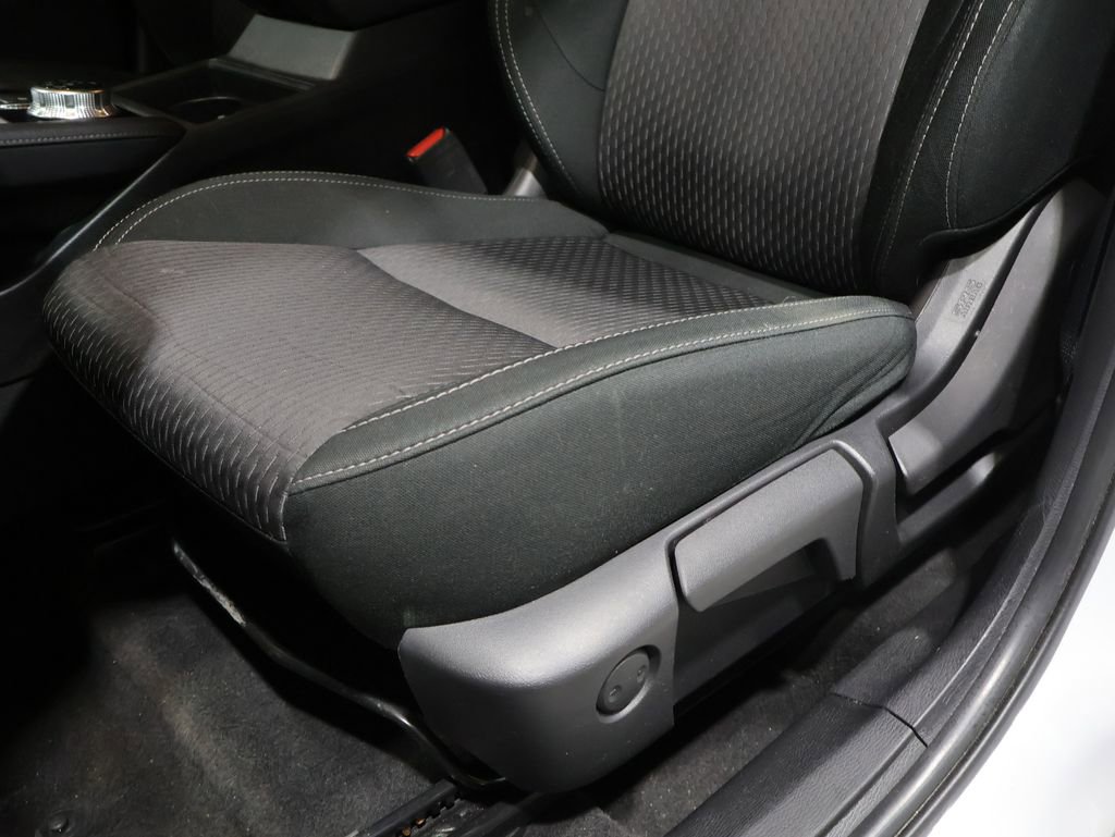 Used 2023 Mitsubishi Outlander ES AWD/4WD image 11