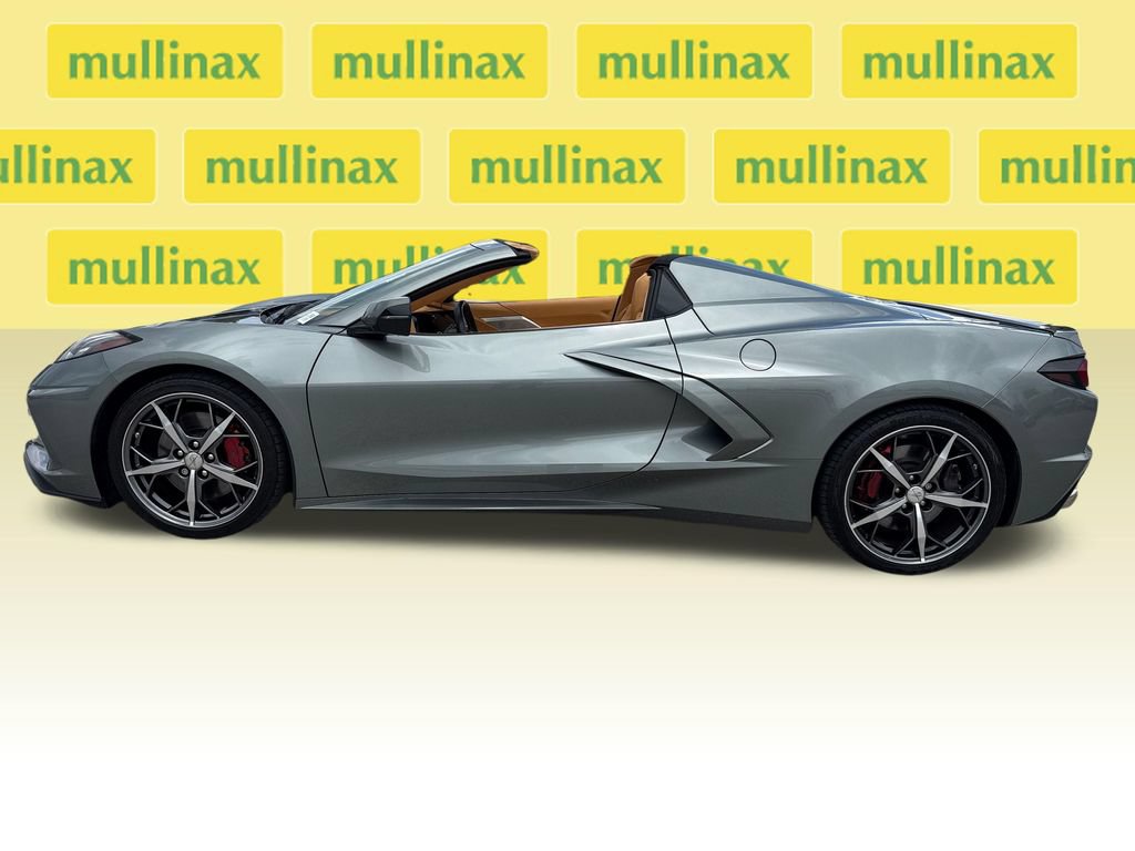 Used 2022 Chevrolet Corvette Stingray Premium Conv w/ Z51 Performance Package RWD image 8