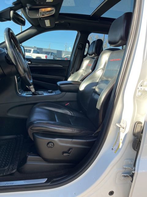 Used 2019 Jeep Grand Cherokee Trailhawk w/ Trailhawk Luxury Group image 26