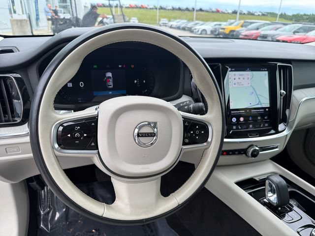 Used 2025 Volvo V60 B5 Cross Country Plus AWD/4WD image 25